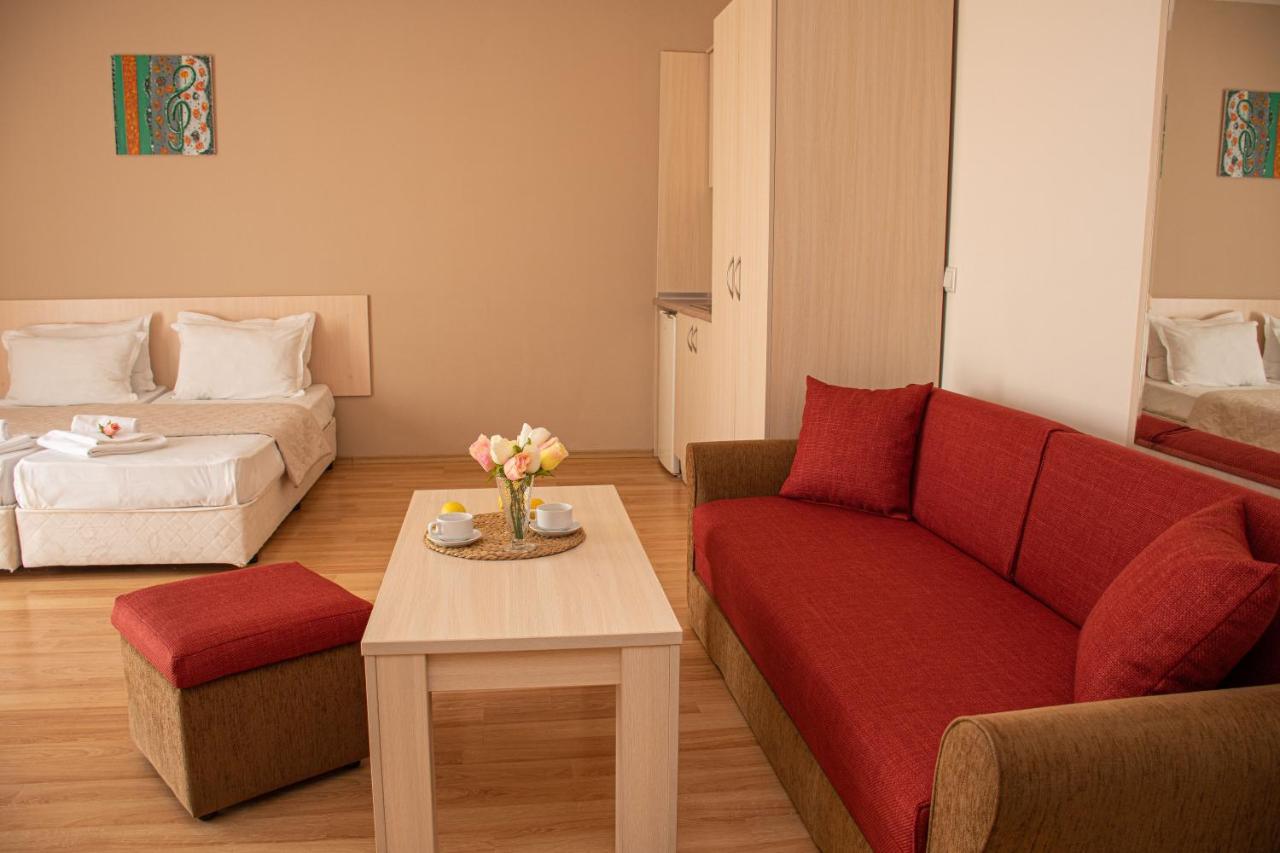 Serena Residence Aparthotel ソゾポル エクステリア 写真