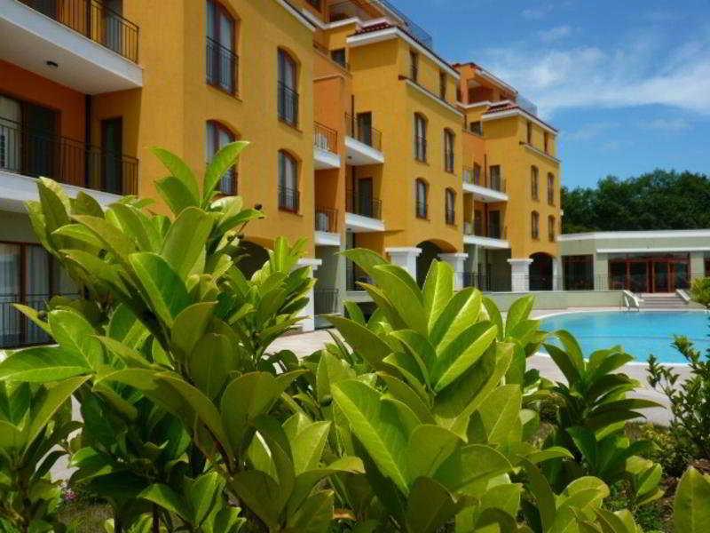 Serena Residence Aparthotel ソゾポル エクステリア 写真